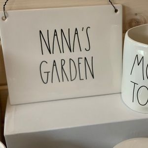 Rae Dunn Nana’s Garden Sign